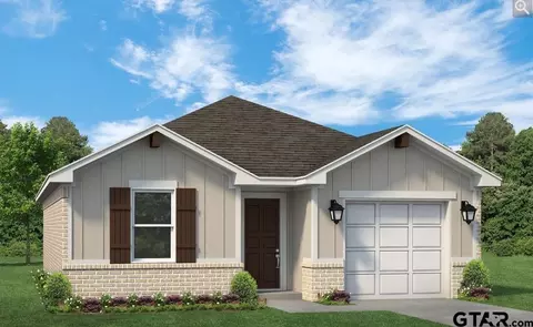 225 Spokane St, Gladewater, TX 75647