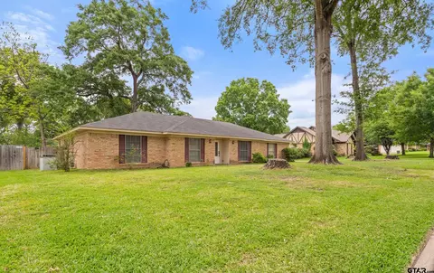 4805 Picadilly Pl, Tyler, TX 75703