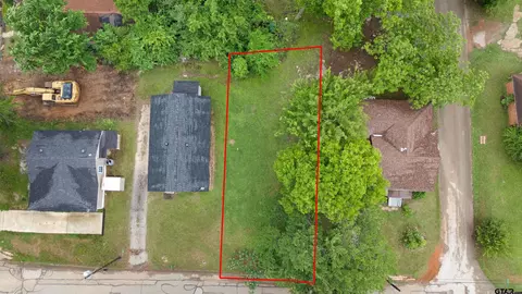 730 W Nutbush St, Tyler, TX 75702