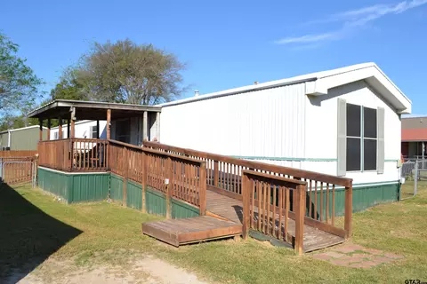 174 Kickapoo, Quitman, TX 75783 photo 2