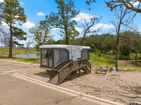 50 Cr 3227 UNIT 124, Mount Pleasant, TX 75455