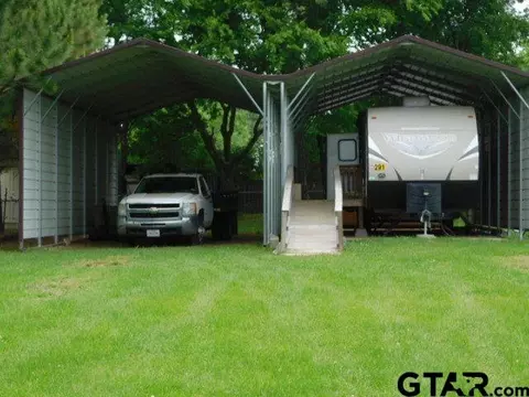 291 Little River Bnd, Quitman, TX 75783
