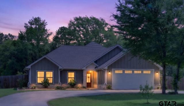 6371 Mill Run Rd, Athens, TX 75751