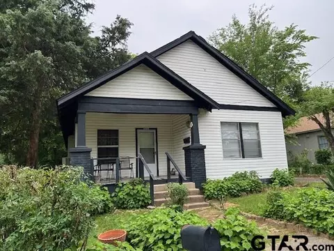 1308 N Whitten Ave, Tyler, TX 75702