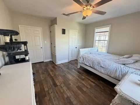 1509 Richards St, Tyler, TX 75702 photo 8