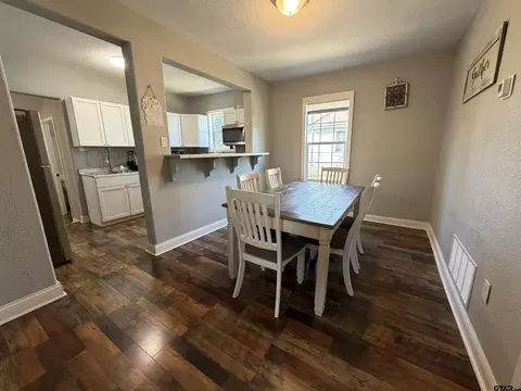 1509 Richards St, Tyler, TX 75702 photo 5