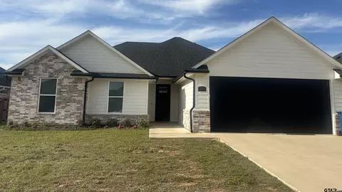1713 Tres Dr, Whitehouse, TX 75791