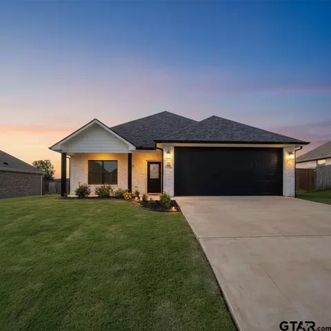 108 Hay Meadow Dr, Winona, TX 75792