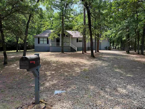 2922 Holly Trl E, Holly Lake Ranch, TX 75765