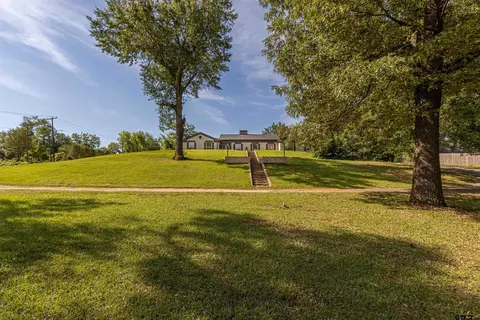 1007 Canada St, Jacksonville, TX 75766