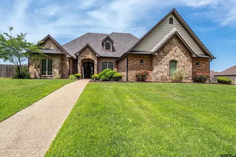 545 Highland Pl, Hallsville, TX 75650
