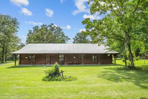 1642 Walker Rd, Huntington, TX 75949
