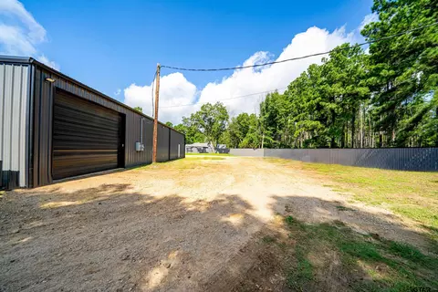 Exterior - 126 Gamel Rd, Longview, TX 75604 photo 2 of 3