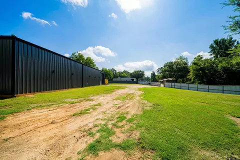 Exterior - 126 Gamel Rd, Longview, TX 75604 photo 3 of 3