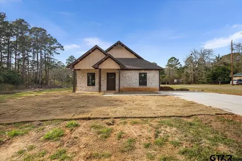 112 Carri Dr, Bullard, TX 75757