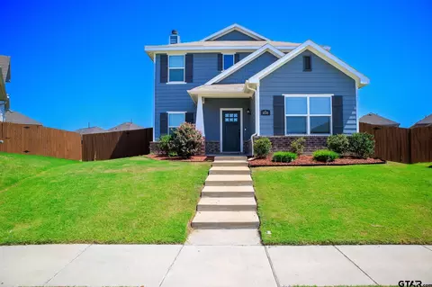 4036 Aurora Ln, Heartland, TX 75126