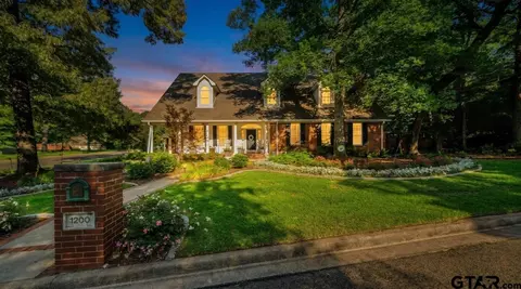 1200 Lesley Ln, Longview, TX 75604