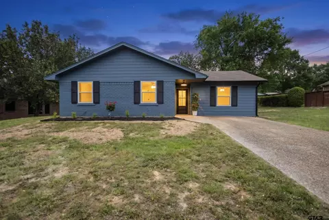 329 Lonestar Ln, Hideaway, TX 75771