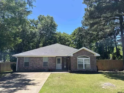 15388 Brittain Ct, Lindale, TX 75771