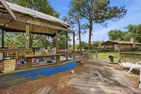 Exterior - 115 Imperial Dr, Mabank, TX 75156 photo 2 of 5