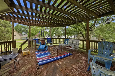 Exterior - 115 Imperial Dr, Mabank, TX 75156 photo 1 of 5
