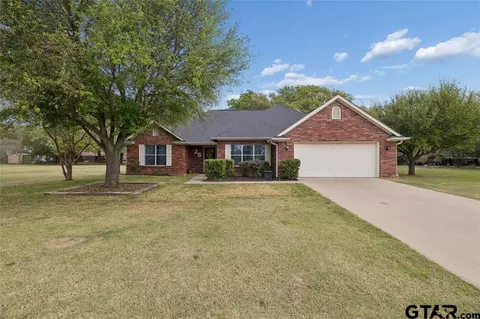 25 Starview Dr, Star Harbor, TX 75148