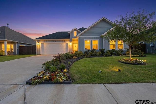 105 Wesson St, Gun Barrel City, TX 75156