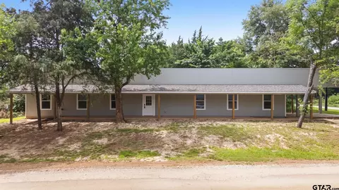 152 Royal Dr W, Bullard, TX 75757