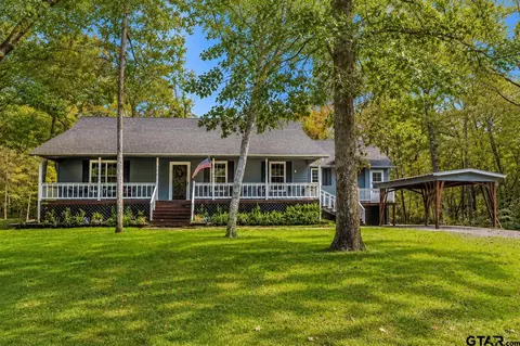 109 King Lyle Rd, Scroggins, TX 75480