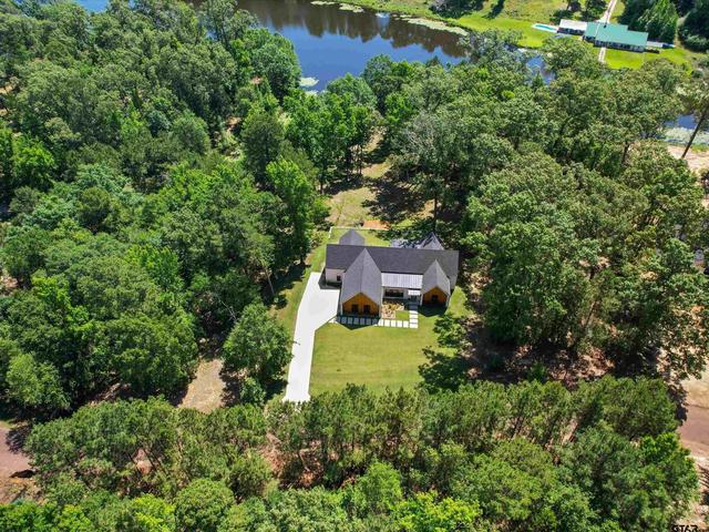 800 John Dean Rd, Gilmer, TX 75644