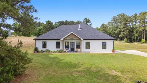 10374 St Hwy 204, Cushing, TX 75760