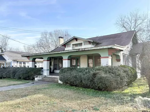217 N Texas, Pittsburg, TX 75686