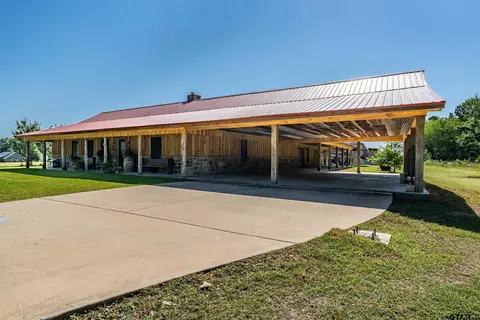 15758 Audrey Ln, Arp, TX 75750