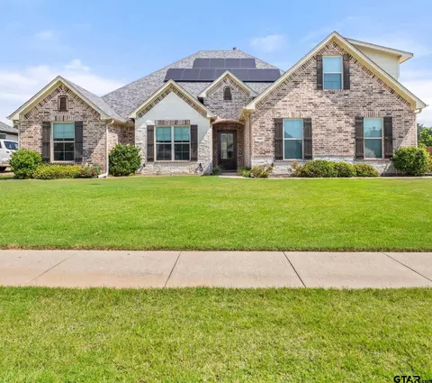 105 Nathan Rd, Chandler, TX 75758
