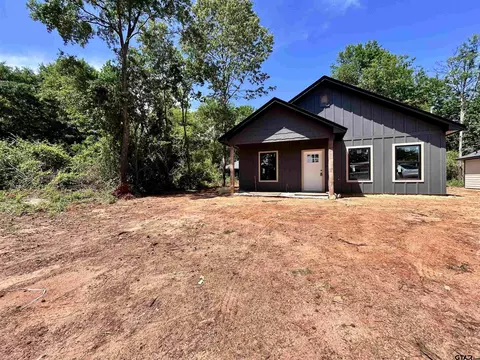 201 E Fleming, Longview, TX 75604
