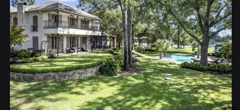 3920 Smelley Rd, Longview, TX 75605