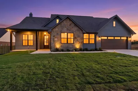 16421 Clearview Dr, Lindale, TX 75771