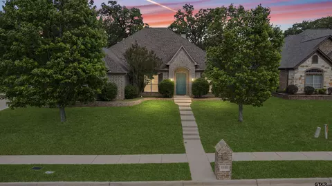 6446 Rochester Way, Tyler, TX 75703