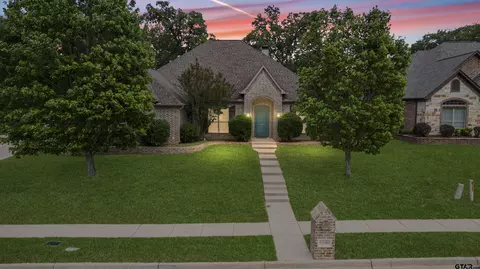 6446 Rochester Way, Tyler, TX 75703