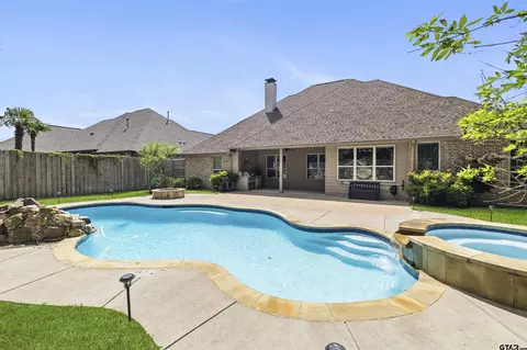 6446 Rochester Way, Tyler, TX 75703