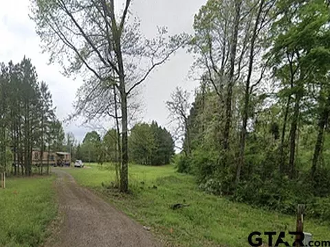 2777 Fm 249, Atlanta, TX 75551