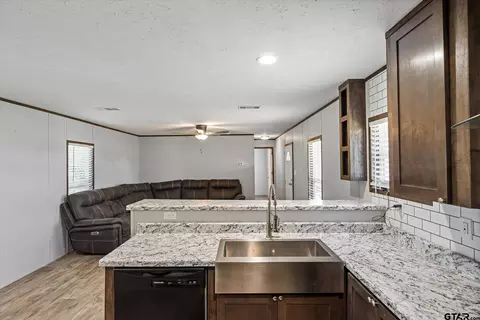 Kitchen - 9830 E Us-80, Terrell, TX 75161 photo 2 of 2