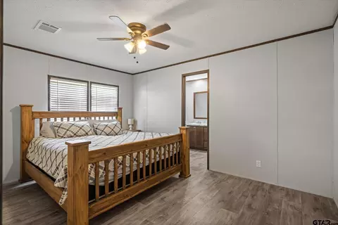 Bedroom - 9830 E Us-80, Terrell, TX 75161 photo 2 of 4