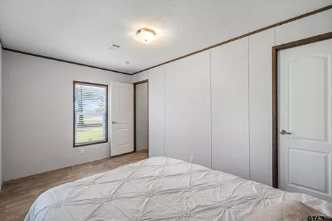 Bedroom - 9830 E Us-80, Terrell, TX 75161 photo 4 of 4