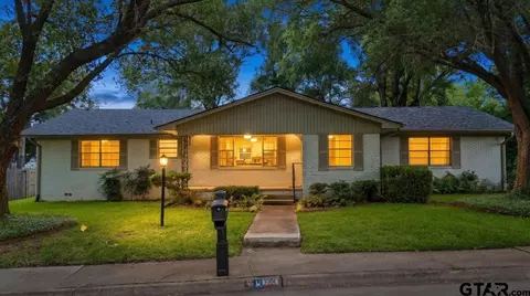 1000 Westwood Dr, Henderson, TX 75654