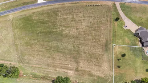 23050 Bridle View Dr, Lindale, TX 75771