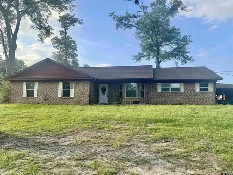 10685 Lakeshore Dr, Tyler, TX 75707