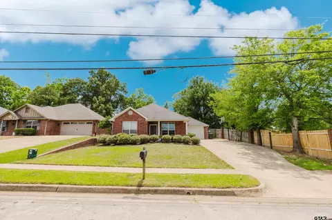 2801 Valley View Dr, Tyler, TX 75701