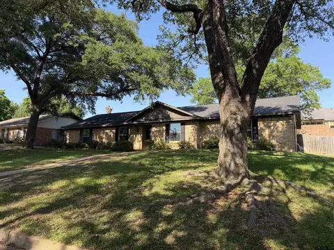 3424 Glendale Dr, Tyler, TX 75701