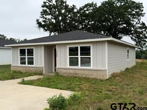 730 N Sanders, Nacogdoches, TX 75964